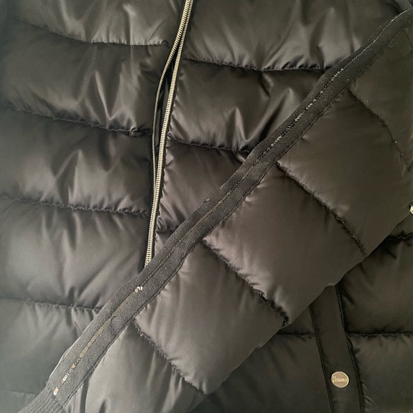 Herno Stylish Black Coat, US Size S, EU size 36 - Picture 5 of 7